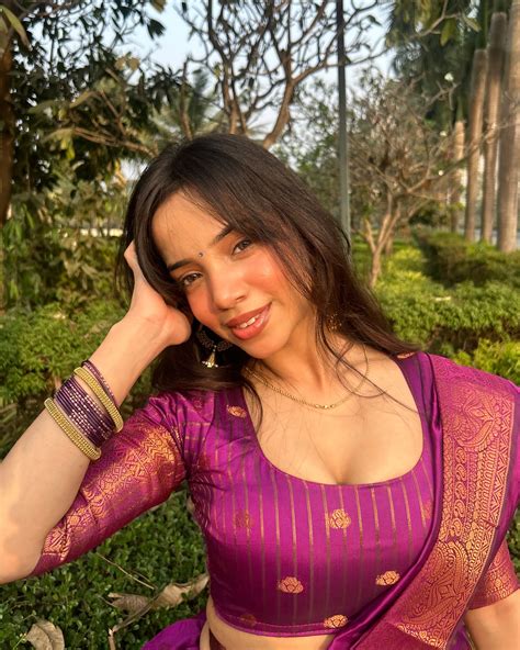 Muskan Karia | Kya aapko bhi doodh pasand hai kyuki I really love