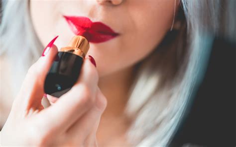 L'Oreal представила устройство для создания уникальной помады / iTCrumbs.ru