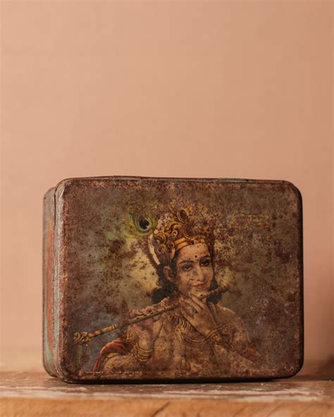 vintage painted metal tin wilstone
