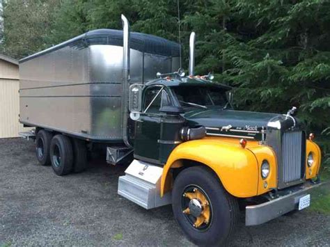 Mack B61 (1959) : Heavy Duty Trucks