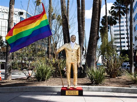 Kevin Hart statue holding LGBT+ pride flag appears near Oscars venue
