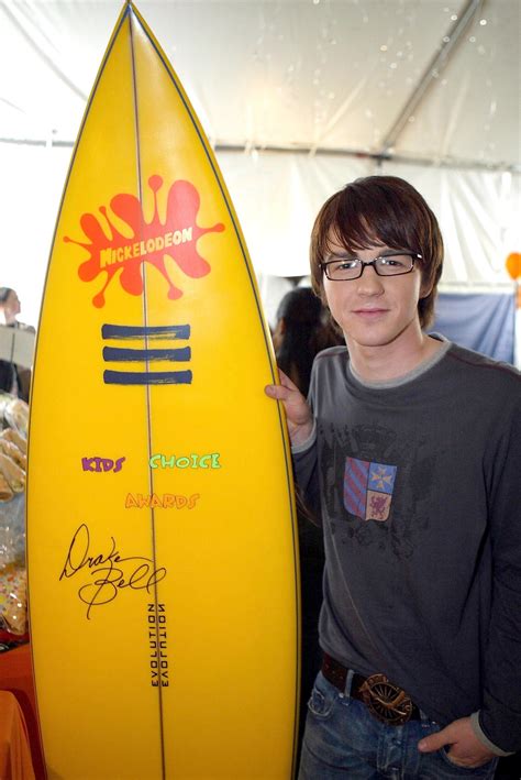 This Naked Pic Of Drake Bell Will Officially Ruin "Drake & Josh" For