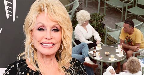 Dolly Parton Has Been Plagued By Health Issue Rumors And Death Hoaxes