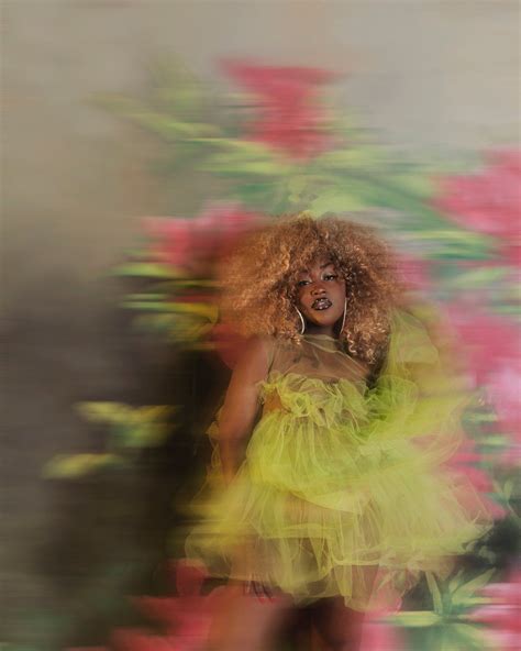 This cupcakke the rapper tour features a shocking stage setup 31