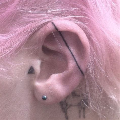 458 best images about Tattoo Minimal on Pinterest | Solar system tattoo ...
