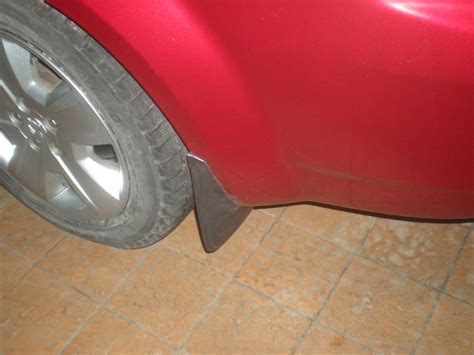 Установил задние брызговики — Dodge Avenger Sedan, 2,4 л, 2009 года ...
