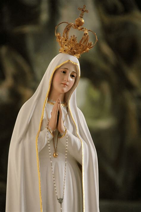 cual es la advocacion de la virgen de fatima kosfy