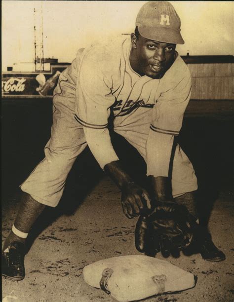 Celebrating Jackie Robinson on his birthday - Cooperstowners in Canada