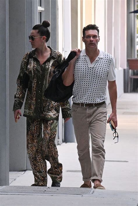 AUBREY PAIGE Leaves a Gym in Miami 01/15/2024 – HawtCelebs