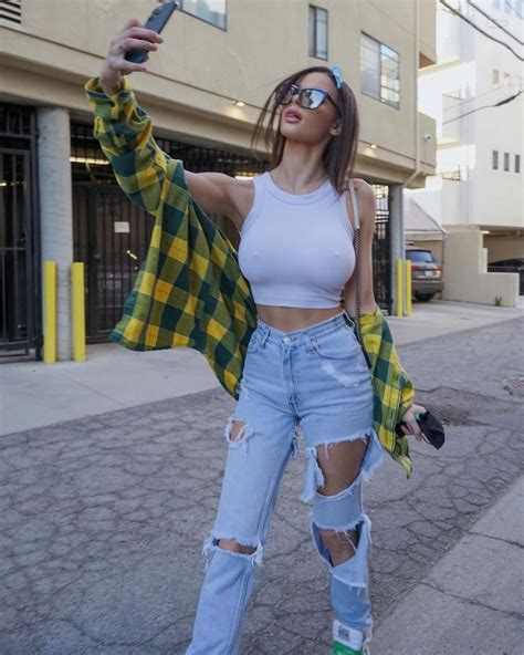 KATIE BELL – Instagram Photos 03/03/2021 – HawtCelebs