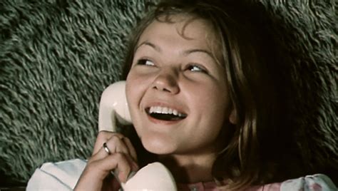 По семейным обстоятельствам - 1977: актеры, рейтинг и отзывы на канале ...