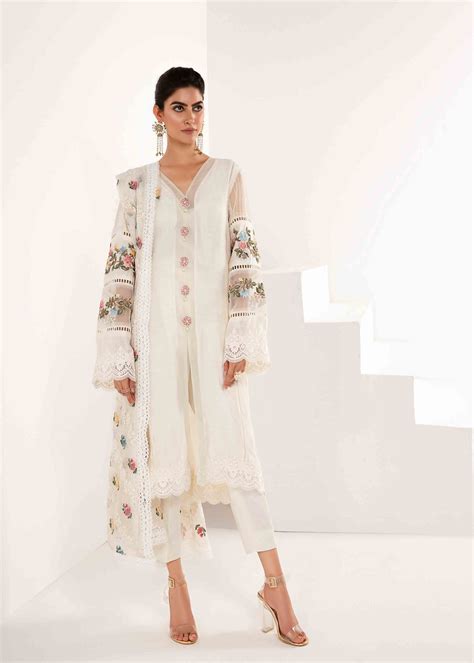 Saira Shakira - White Rose – Western.pk