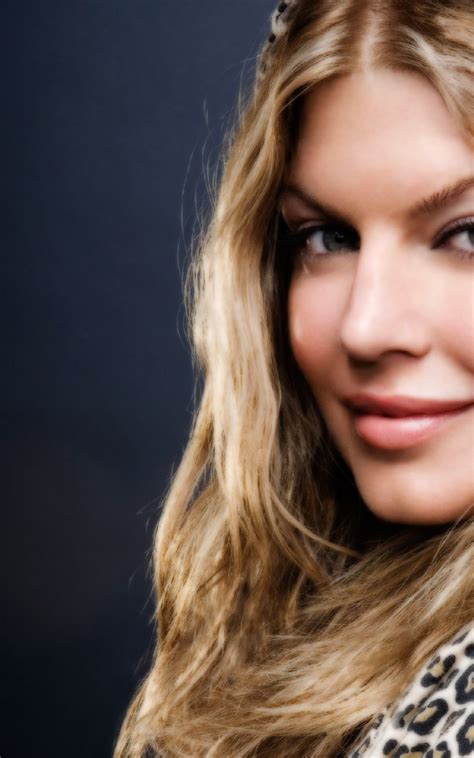 Free download Fergie Wallpapers HD [3376x1920] for your Desktop, Mobile