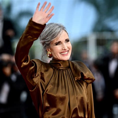 Messy Bun, il raccolto casual che piace (anche) a Meghan Markle