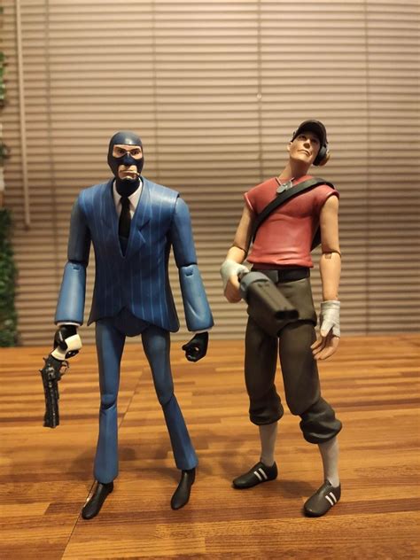 Team Fortress 2 by Neca, Hobbies & Toys, Toys & Games on Carousell