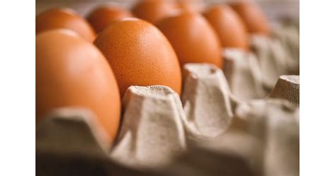 Продават румънски и украински яйца в кутии с българското знаме ...