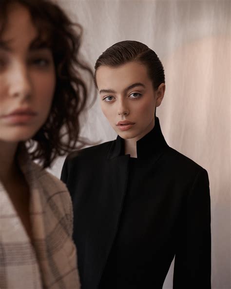 Carmen Rose en exclusivité pour les éditoriaux de mode avec Coco Smith