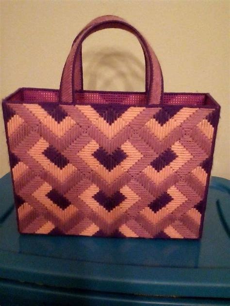 Пластиковая канва. Шикарный материал для рукоделия. | Plastic canvas ...