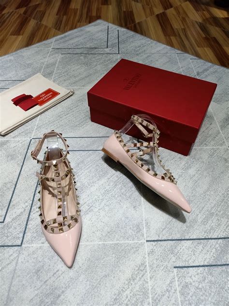 The BEST Valentino Counter Quality Replica Available Online! Experience ...