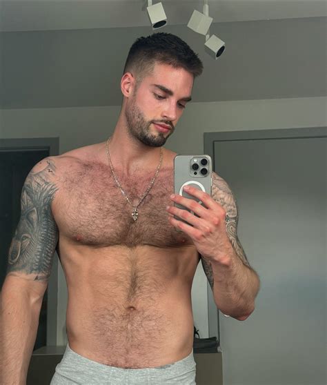 Arne Vanden Wijngaert (@vibesbyarne) • Instagram photos and videos