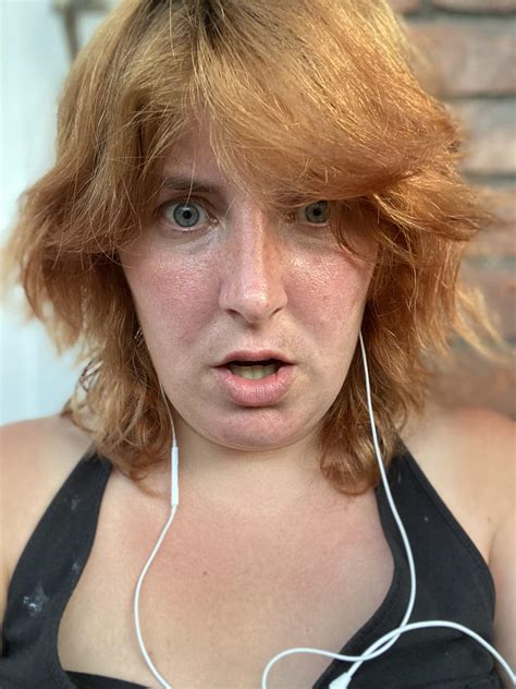 “Be yourself; everyone else is already taken.” : selflove