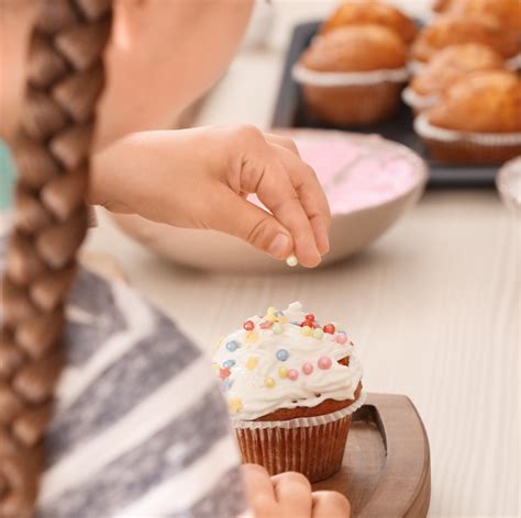 host  cupcake decorating birthday party  kids  baker