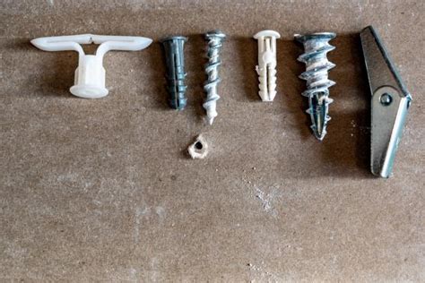 How To Remove Metal Wall Anchors From Drywall