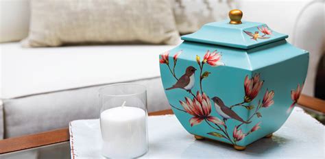 Cremation Urns & Keepsakes - Matthews Aurora Funeral Solutions