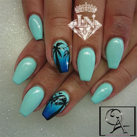 nail design palm tree 2