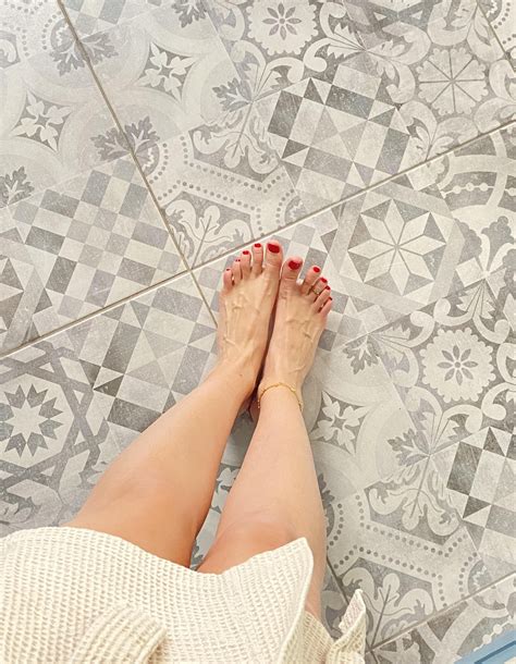 It’s HOT today. My feet are sweating constantly and ready to pop. : r