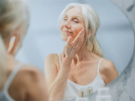 El secreto para una piel radiante: productos cosméticos con 25% de