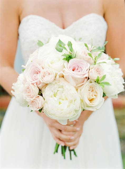 peonies for wedding bouquet 6