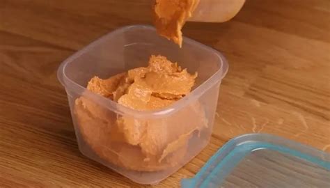 Can You Freeze Hummus? - Foods Trend