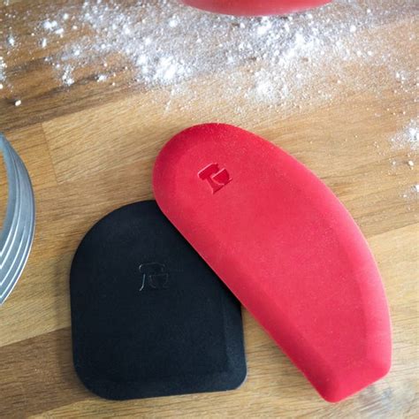 KitchenAid Set of 2 Pot Scraper and Silicone Bowl Scrapers | Dunelm