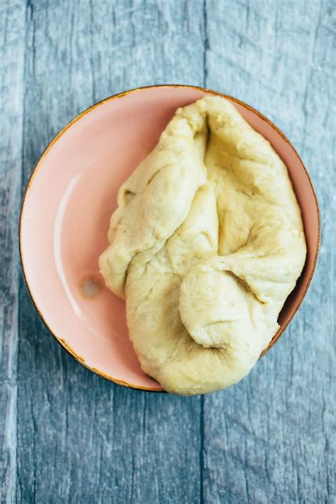 Vegan cheese with herb coating — VEGANE VIBES