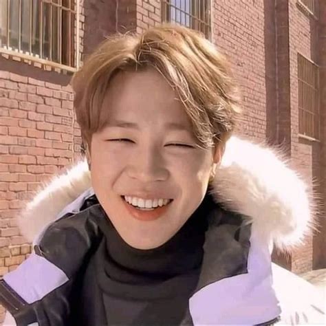 Jimin on Instagram: "His smile 😻 follow me for more content @j.jjimin ...