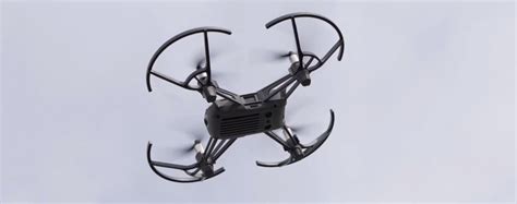 Тест бюджетного дрона DJI Ryze Tello: маленький коптер с большими ...