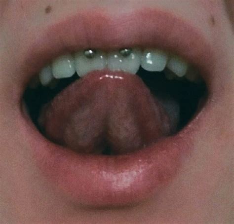 Пирсинг смайл in 2021 | Cool ear piercings, Cool piercings, Face piercings