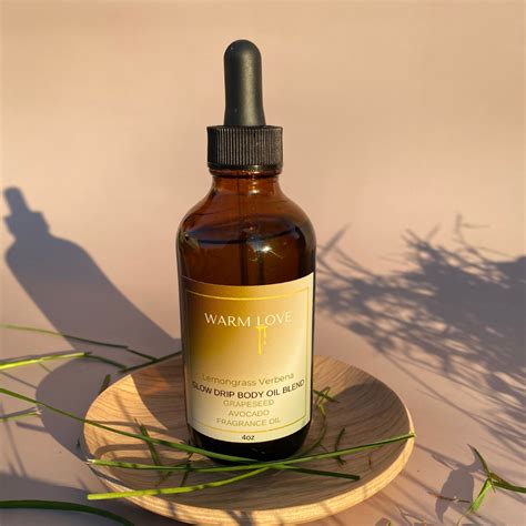 *SALE* GLOW DRIP BODY OIL – WARM LOVE