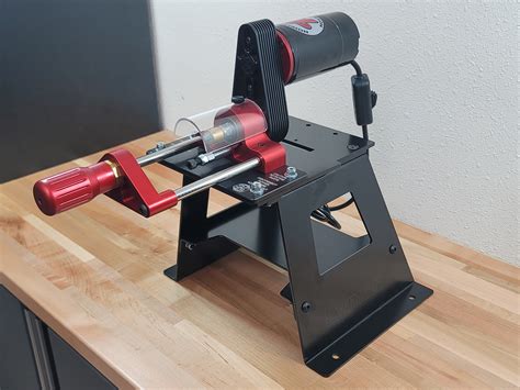 LYMAN universal press stand to InLine Fab Quick change conversion base