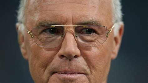 Franz Beckenbauer, World Cup winner as player and coach, dies at 78 ...