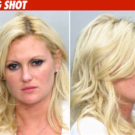 Megan Hauserman's Instagram, Twitter & Facebook on IDCrawl