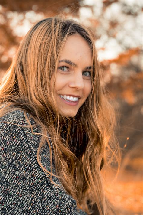 The Hidden Truth About Emily Compagno's Relationship Status: You Won't Believe This! Image 5