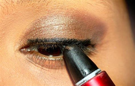 Kajol Inspired Eye Makeup – Tutorial With Detailed Steps And Pictures