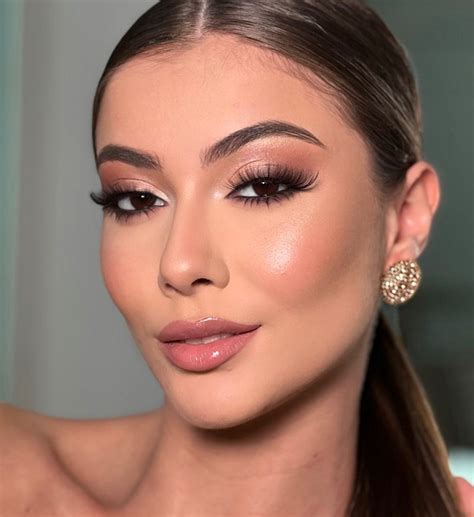 25 Natural Summer Makeup Looks: Easy Ideas for a Fresh, Glowy Look