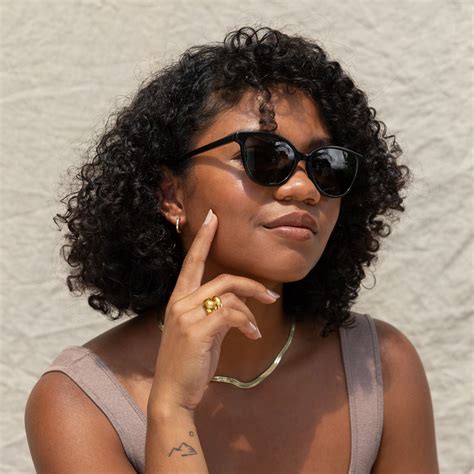 frames  narrow face shapes