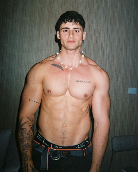 simon costa (@simoncostta_) • Instagram photos and videos