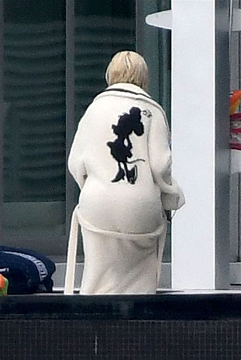 Christina Aguilera Boobs In Swimsuit - Hot Celebs Home