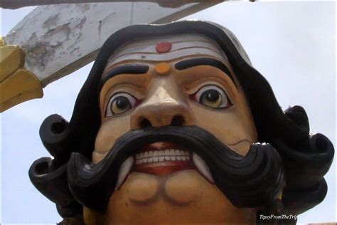 Up close: Chamundi Hills, Mysore | Tipsy from the TRIP