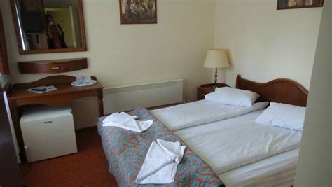 Camere